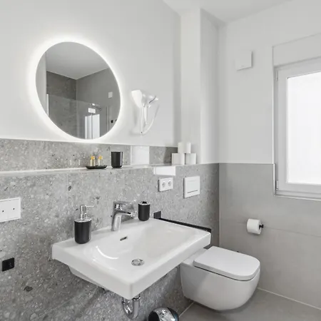 Appartement Studio Apartment Dietzenbach *